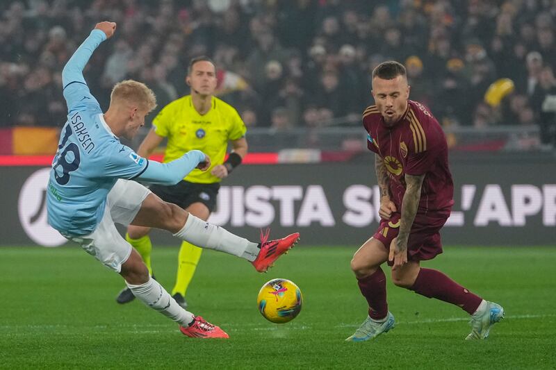 Roma Lazio Isaksen tiro
