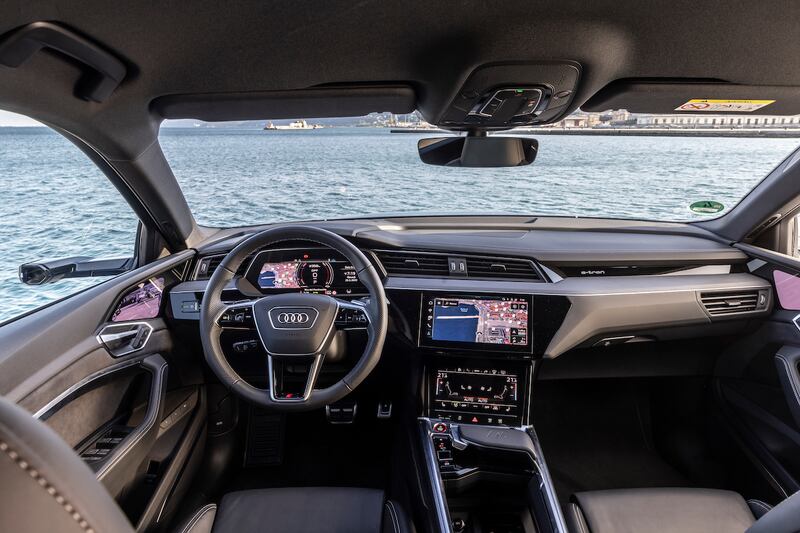 Audi SQ8 e-tron Sportback: guarda la gallery 11