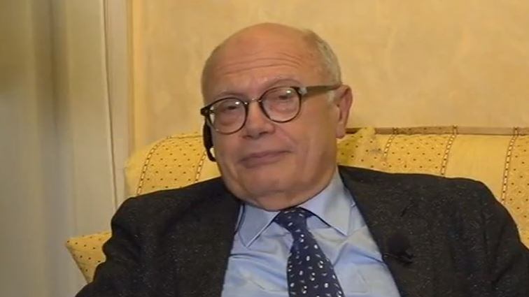 Massimo Galli: "Sono un menagramo? Chiusure per 4 settimane"