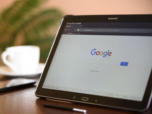 Stop alle email per auto-inviarci i file: Google ha la soluzione