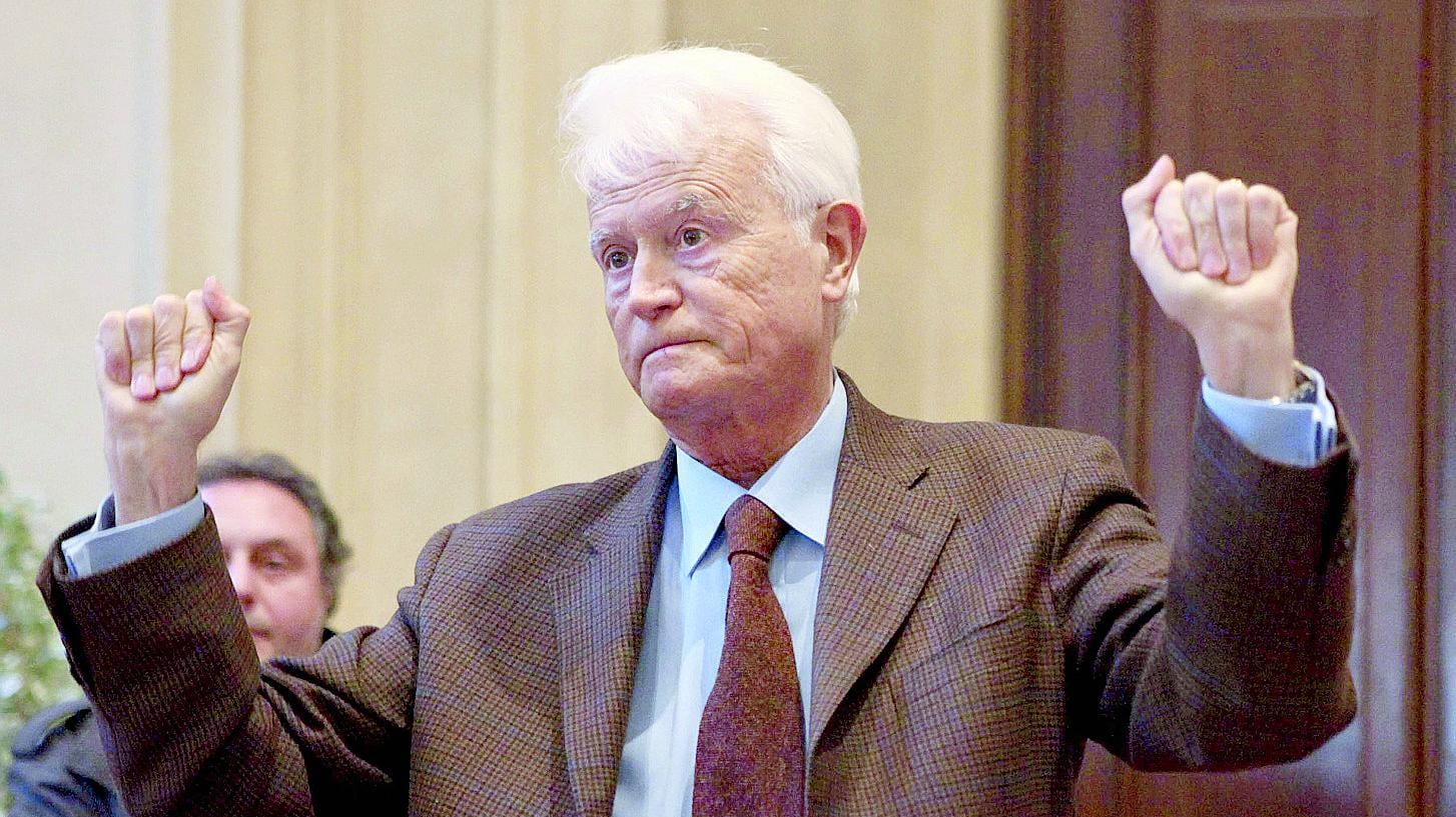 Caselli chiede aiuto ai giudici per riavere la pensione d'oro