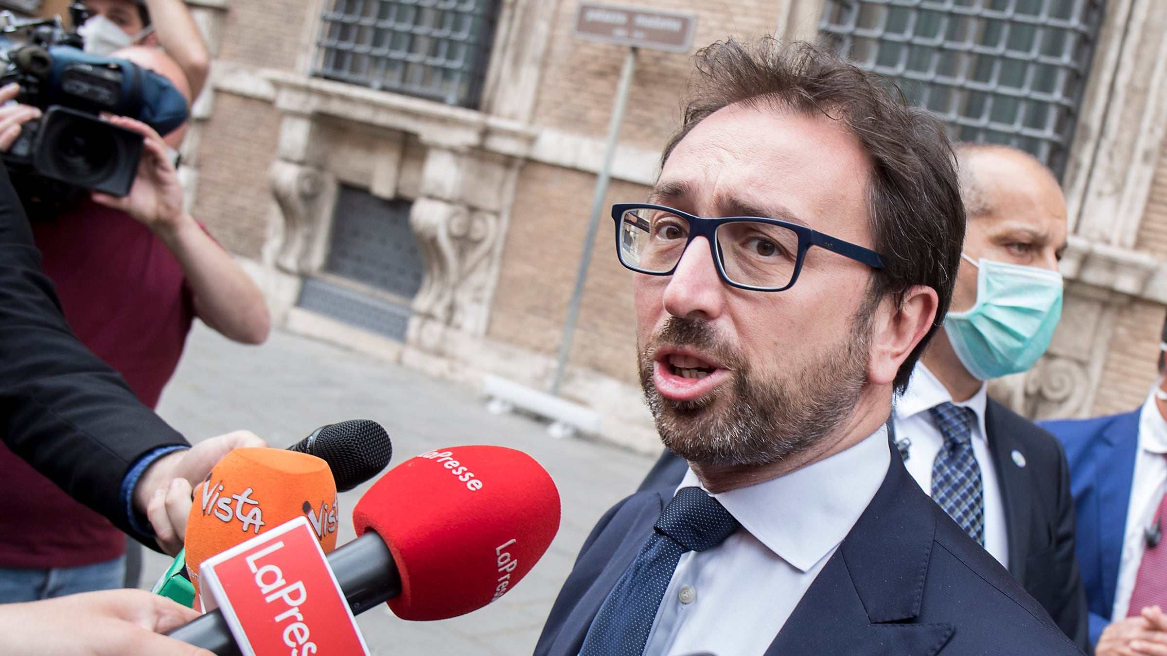 Le colpe di Bonafede per il pestaggio in cella "Il ministero sapeva"