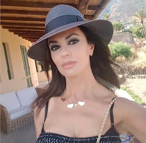 Maria Grazia Cucinotta hot in bikini 13