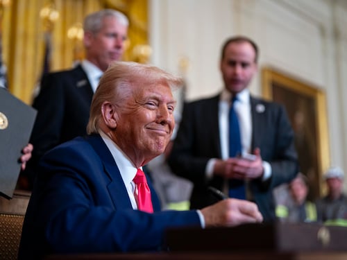 Trump, arriva la conferma del medico: "Eccellente stato di salute fisica e cognitiva"