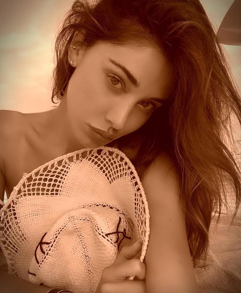 Belen Rodriguez nuda su Instagram 8