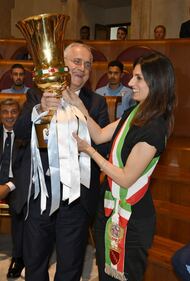 La Lazio ricevuta al Campidoglio: i biancocelesti festeggiano la Coppa Italia 3