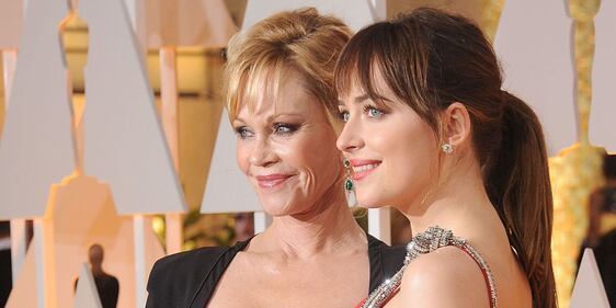 Melanie Griffith sexy ieri e oggi 25