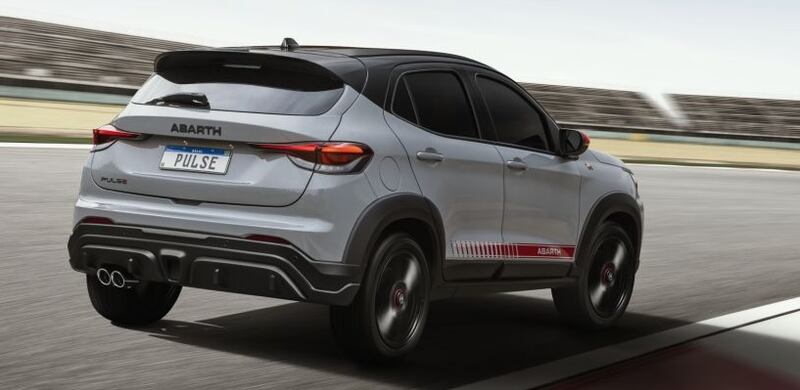 Abarth Pulse, lo scorpione punge in Brasile: le immagini 5