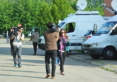 La folla dei giornalisti alla Sacra Famiglia 5