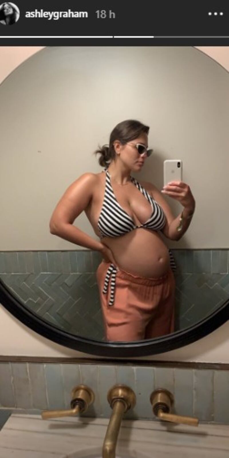  Ashley Graham, le foto più dolci 2
