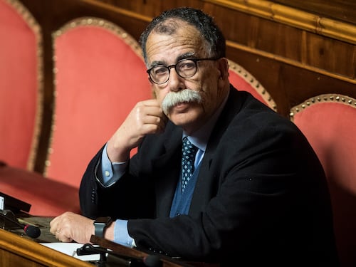 Eurobufera del Pd sul caso Sigfrido. E il cortocircuito dei due Ruotolo