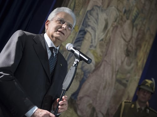 Mattarella apre il Quirinale alle visite (tutti i giorni)