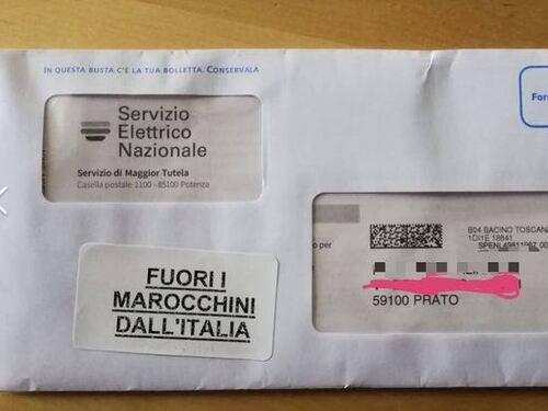 “Fuori i marocchini dall’Italia”, il messaggio choc spunta nelle bollette