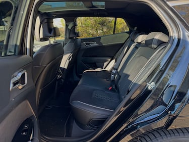 Kia Sportage PHEV: guarda la gallery del suv ibrido plug-in 10