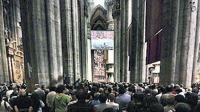 Stasera in Duomo c'è l'«Assassinio nella cattedrale»