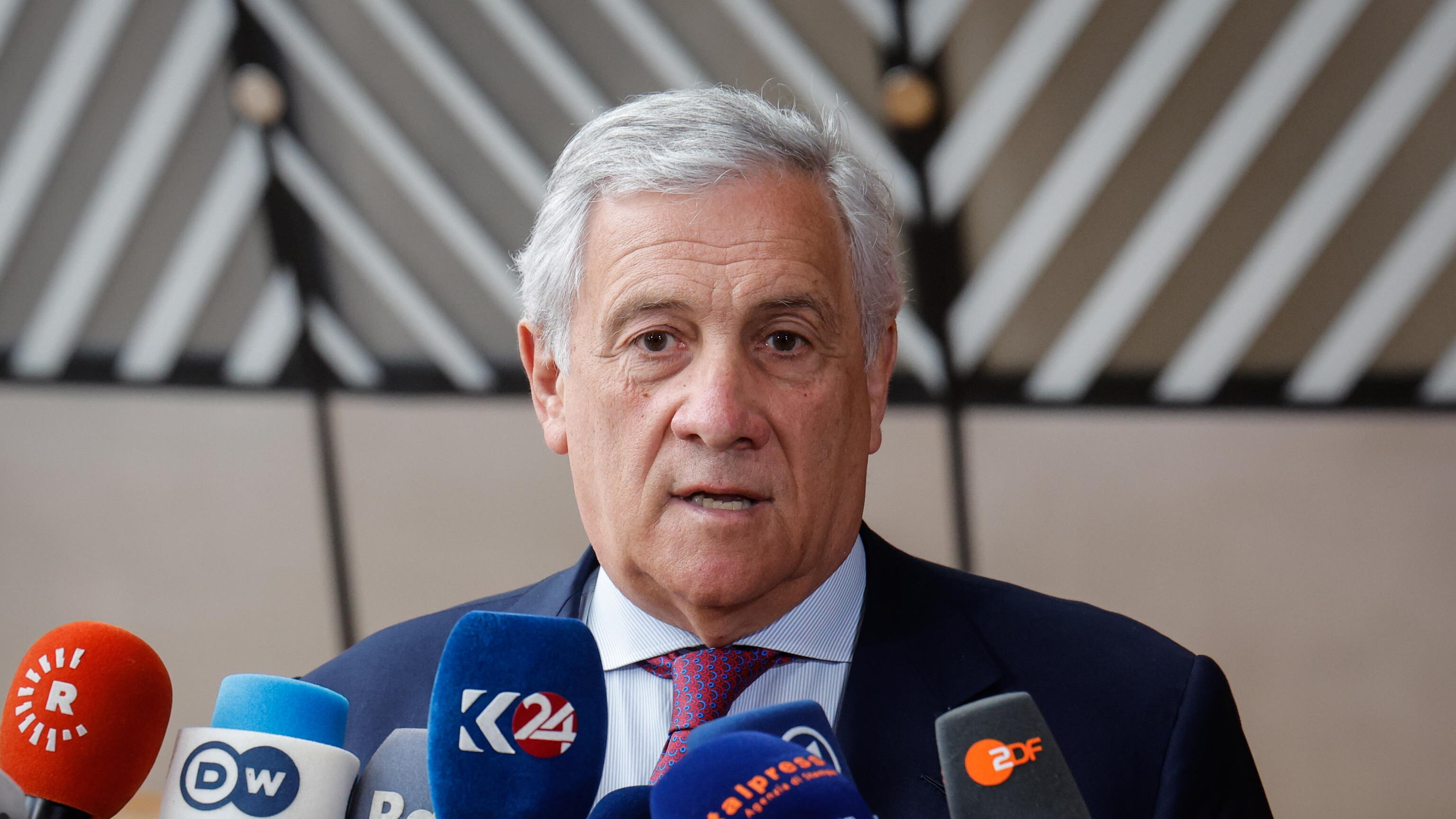 L’allarme di Tajani sul caos in Libia