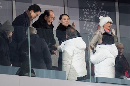 Una stretta di mano per il futuro della Corea 7