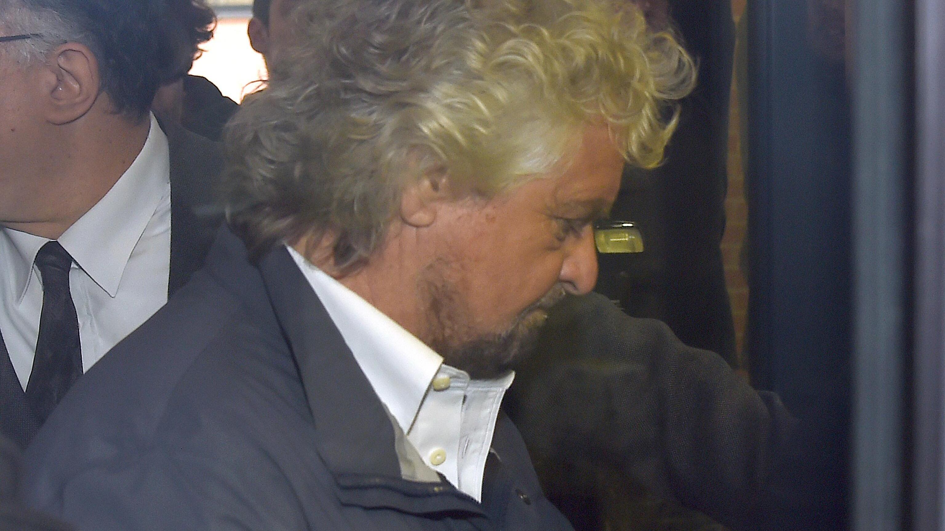 L'ex braccio destro di Grillo: "Nel M5S c'è guerra di potere"