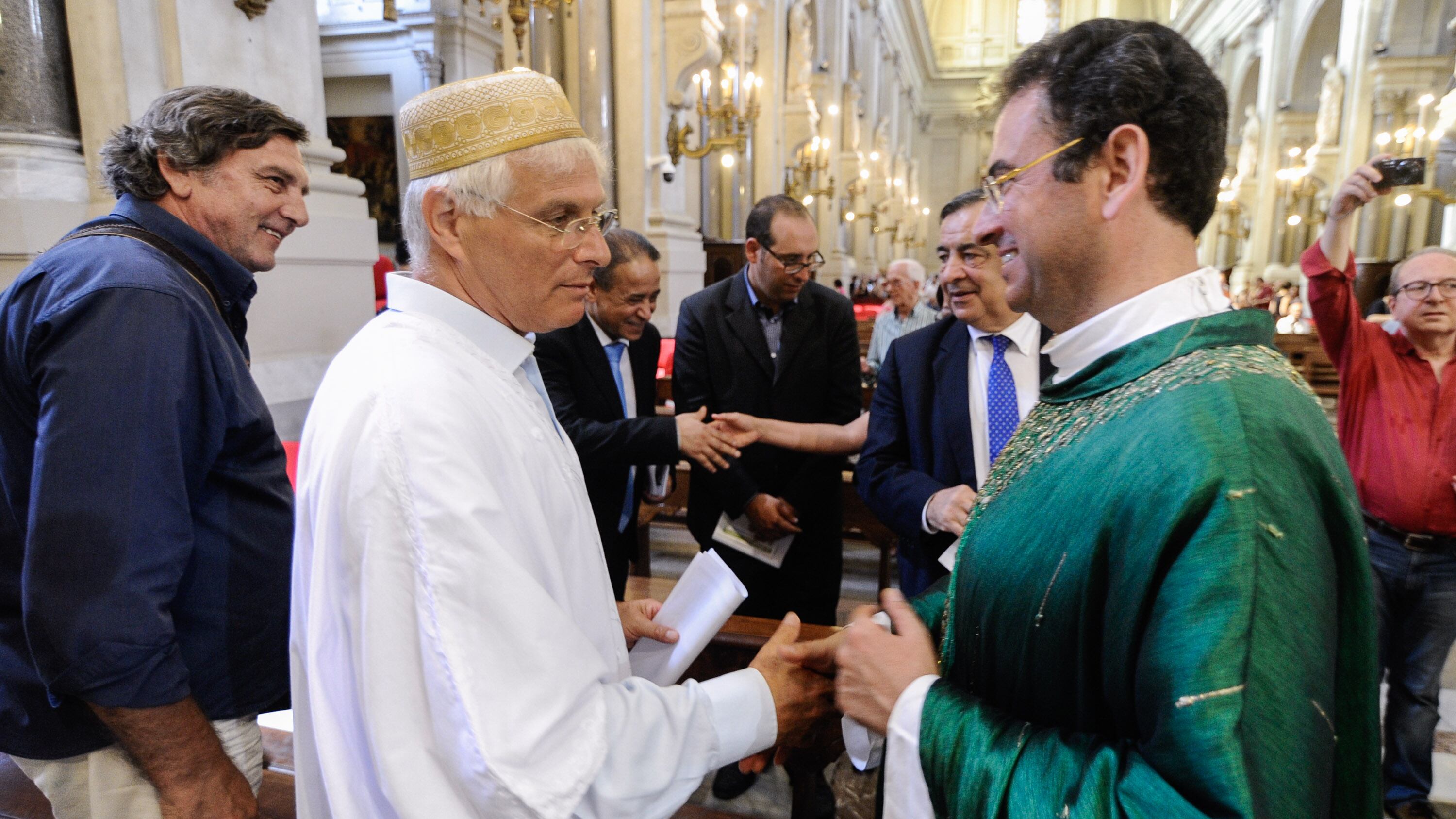 A Messa solo il 2% degli islamici. Pochi per stanare il terrorismo