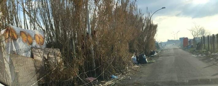 campo rom Giugliano 1