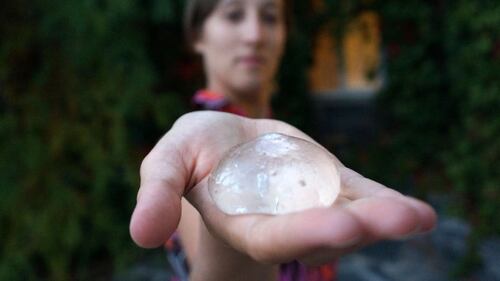 "Ooho bubble", la sfera d'acqua biodegradabile che sostituirà la plastica 5
