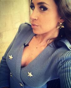 Malena, scollatura provocante sui social 2