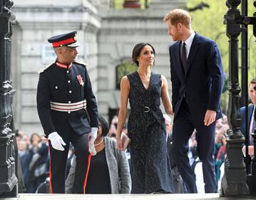 Meghan Markle affettuosa con la Royal Family 1