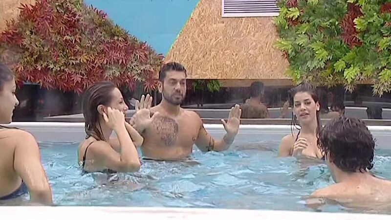 Grande Fratello 14, i momenti hot 22