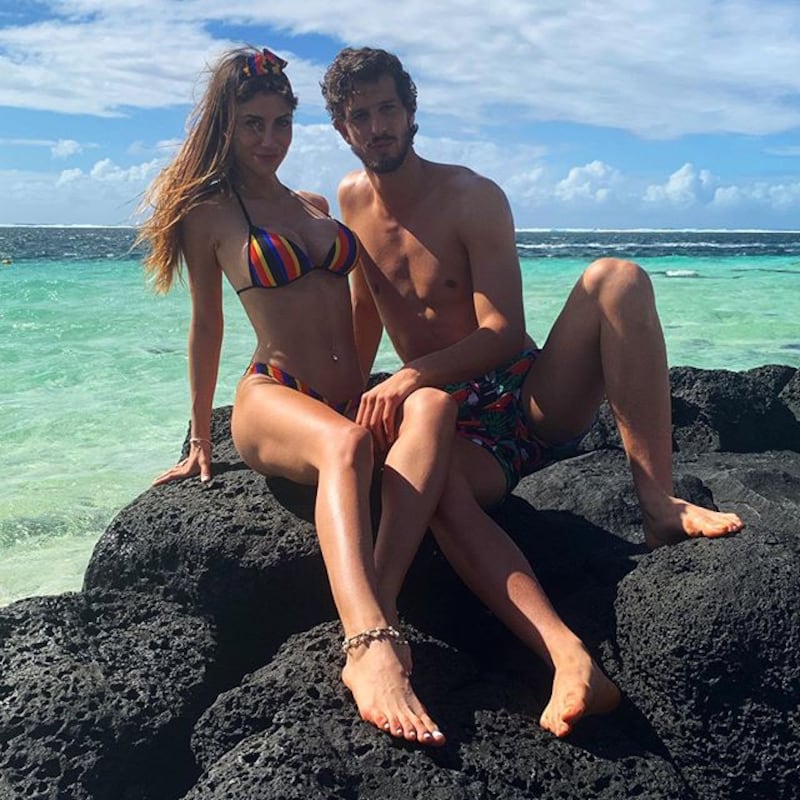 Stefania Macario da urlo su Instagram: gli scatti di lady Di Gennaro 5
