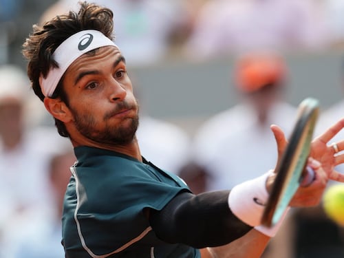 Musetti per la prima volta in semifinale a Parigi: è il decimo italiano a riuscirci