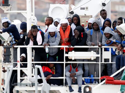 In Sardegna bombardato un agriturismo scelto per ospitare migranti