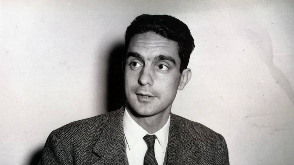 Calvino, il primo cantautore che ispirò Guccini e De André