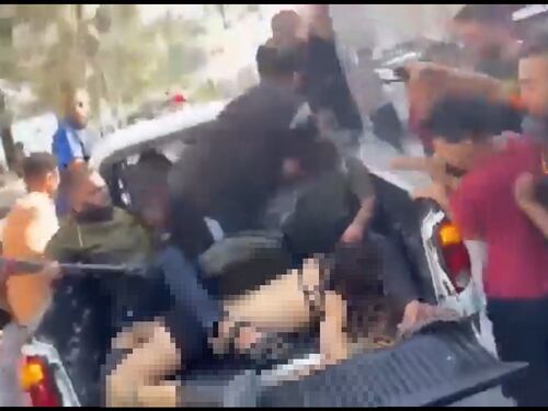 Spogliate, profanate e ammazzate: le violenze di Hamas sulle donne israeliane