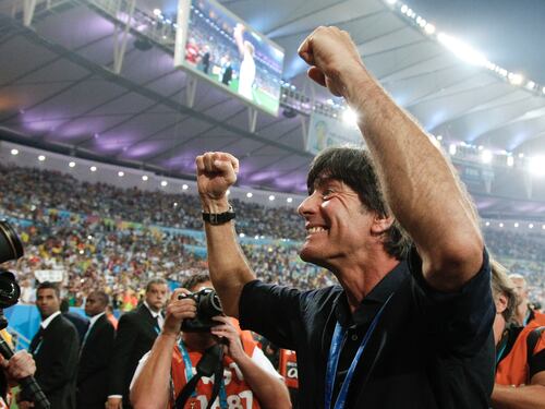L'impiegato s'inchina al profeta: Kaiser Löw è in vetta al mondo