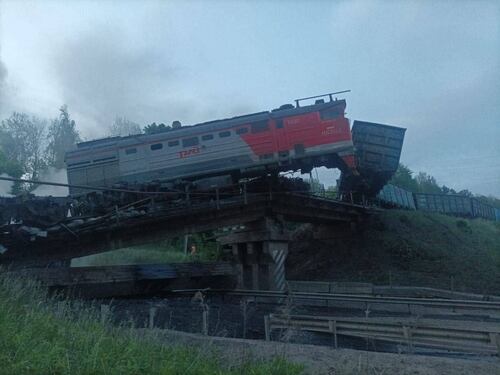 Le esplosioni e i crolli nella Russia occidentale