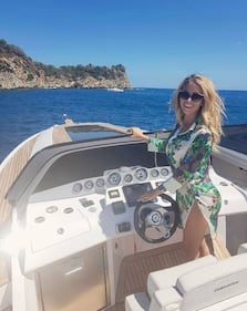 Diletta Leotta sexy in spiaggia 10