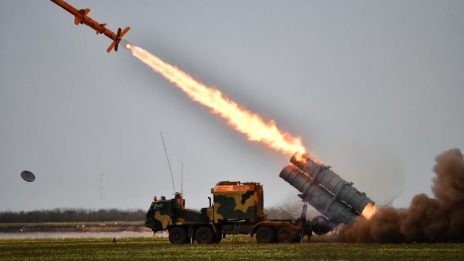 15 minuti per raggiungere l'obiettivo: così i missili R-360 Neptune piegano i russi