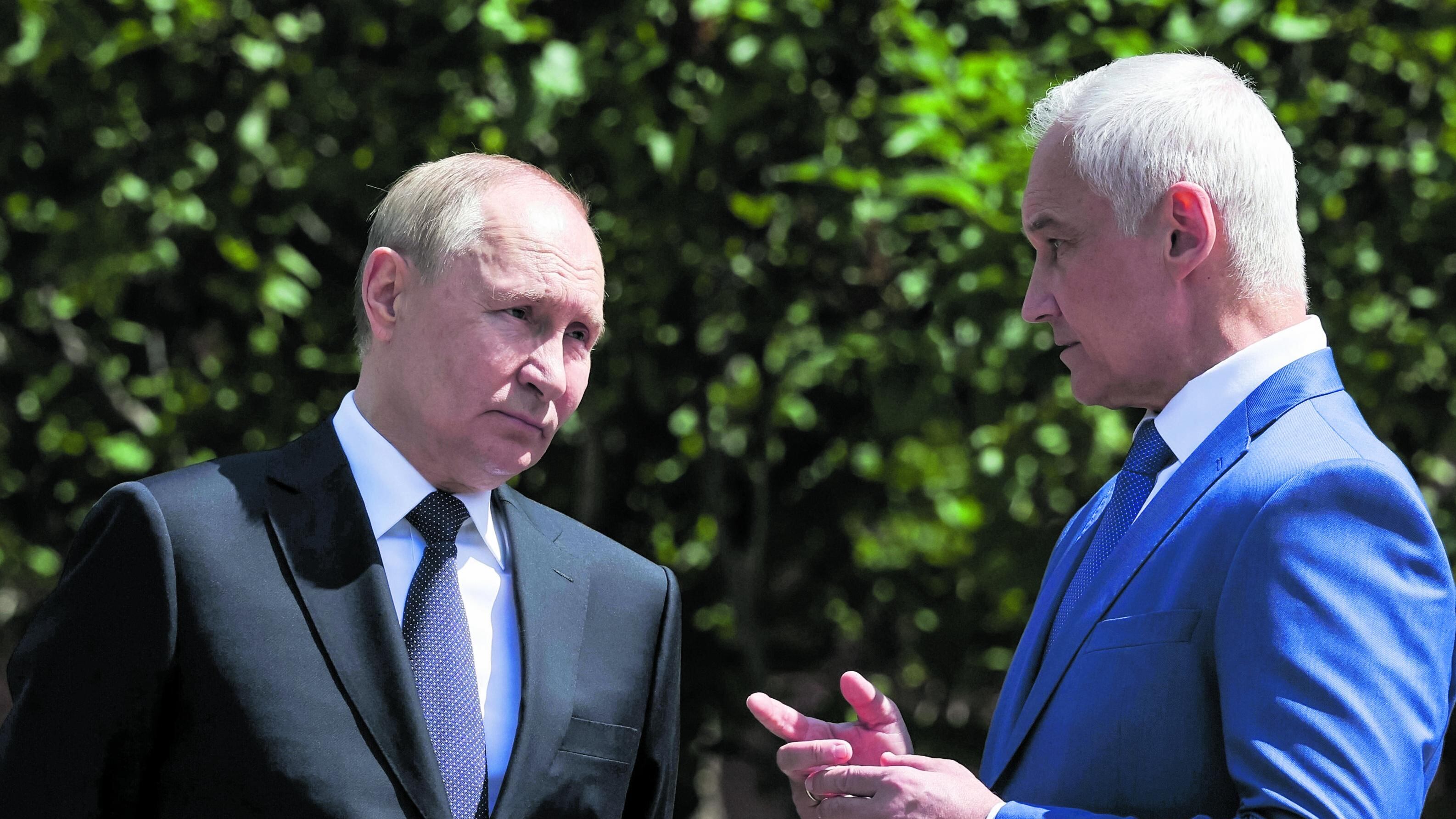 L'ira russa contro Biden. Dall'Ue ancora sanzioni