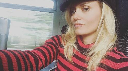 Justine Mattera completamente nuda 10