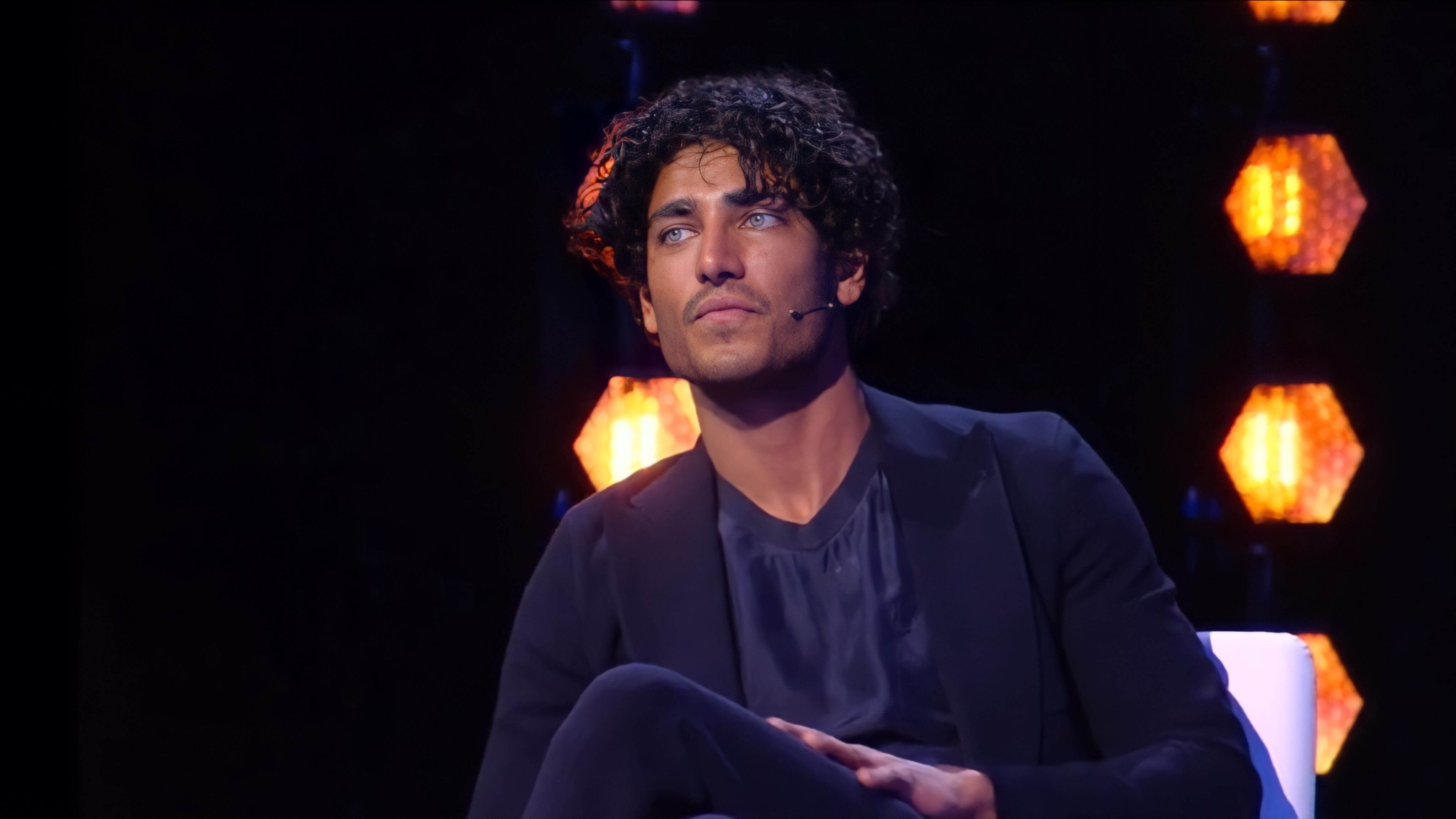 Akash Kumar minaccia la Blasi: "Nessun rispetto per me. Se vuoi torno a casa"