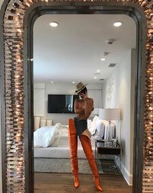 Kendall Jenner e Bella Hadid, le foto sexy 8
