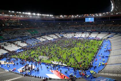 Il massacro dell'Isis a Parigi 10 anni fa 4