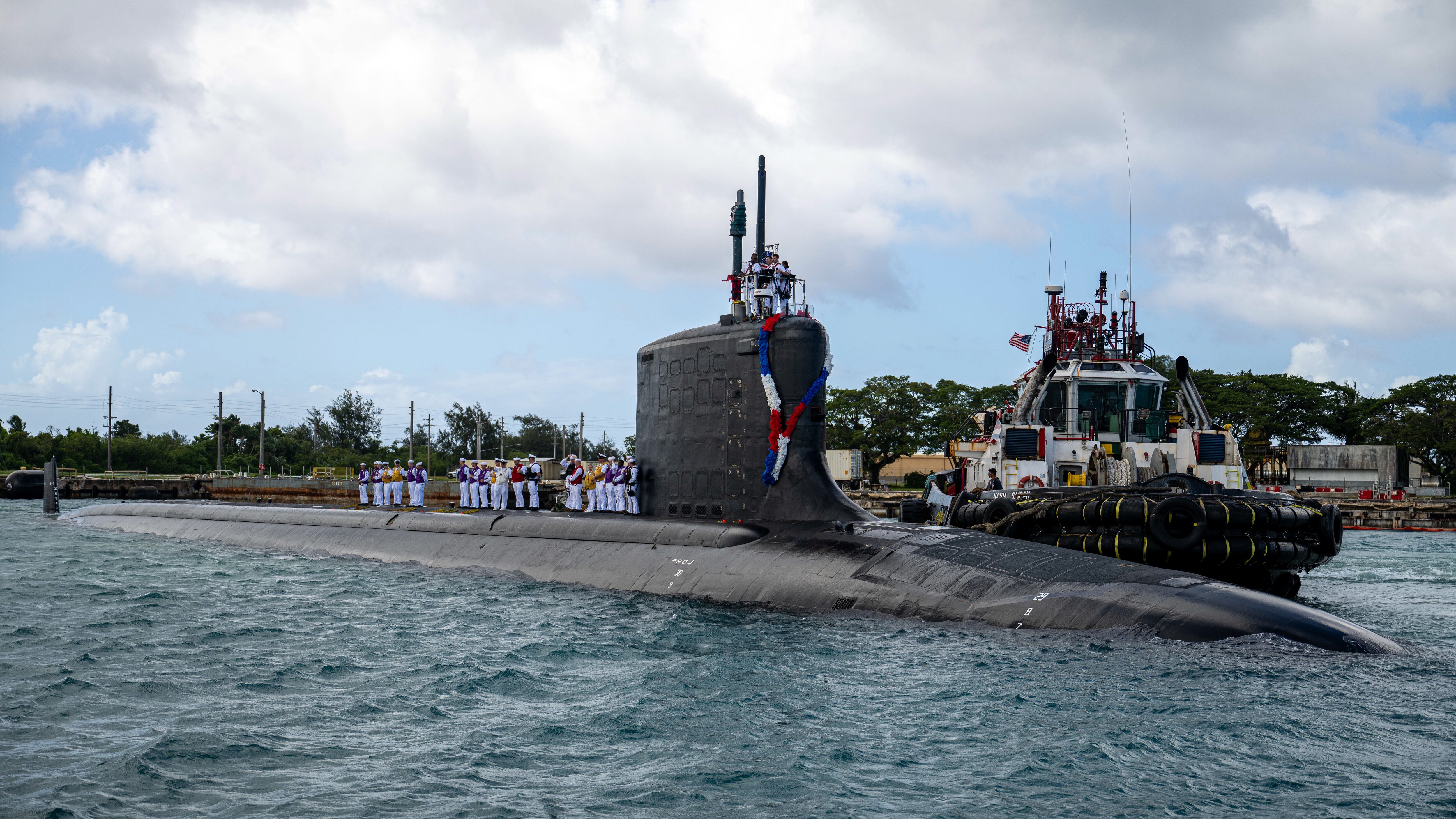 Tomahawk e droni subacquei: gli Usa schierano il super sottomarino nucleare USS Iowa