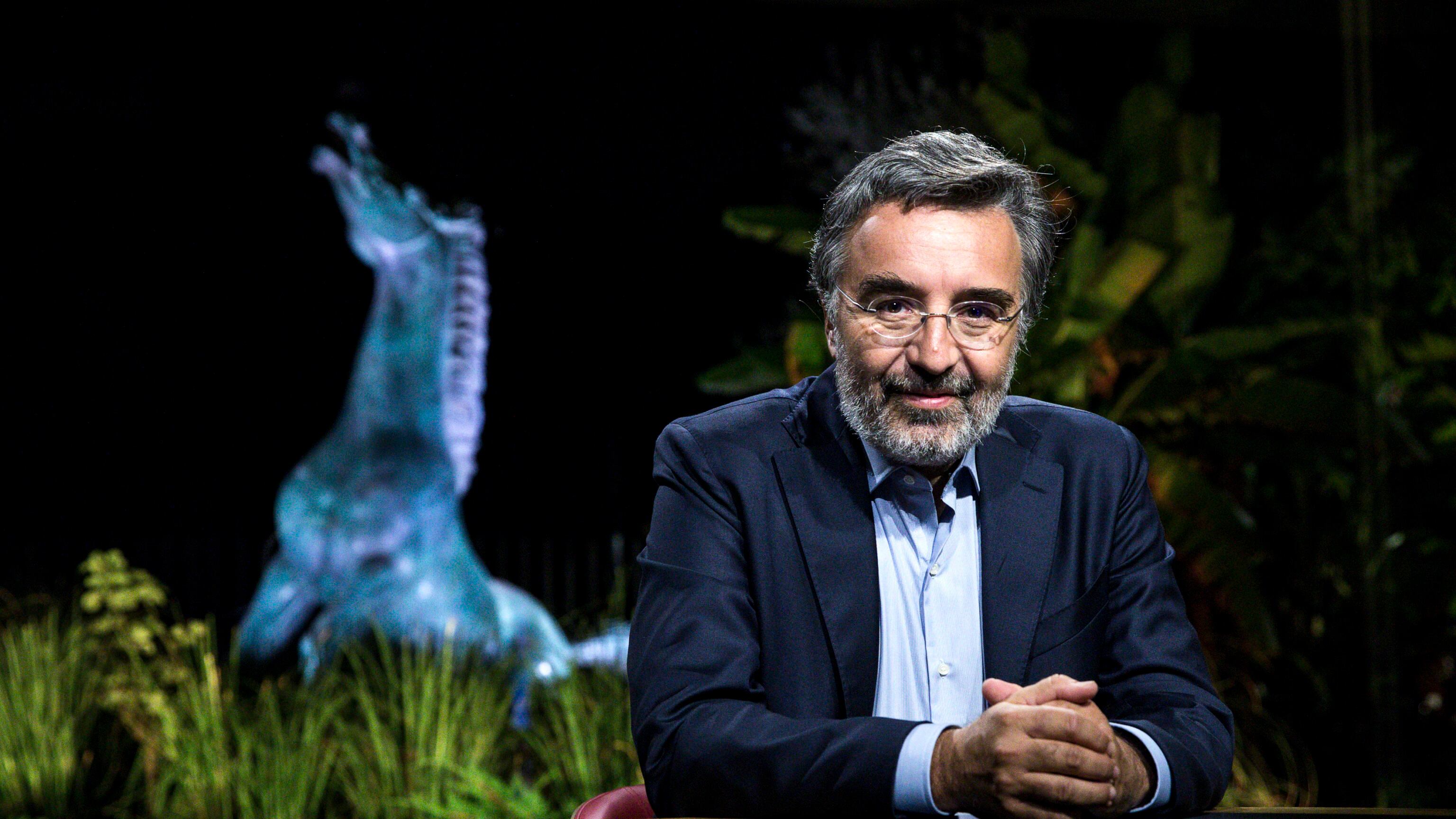 Damilano sfora a Rai3 e scoppia il caos, frecciatine dai colleghi