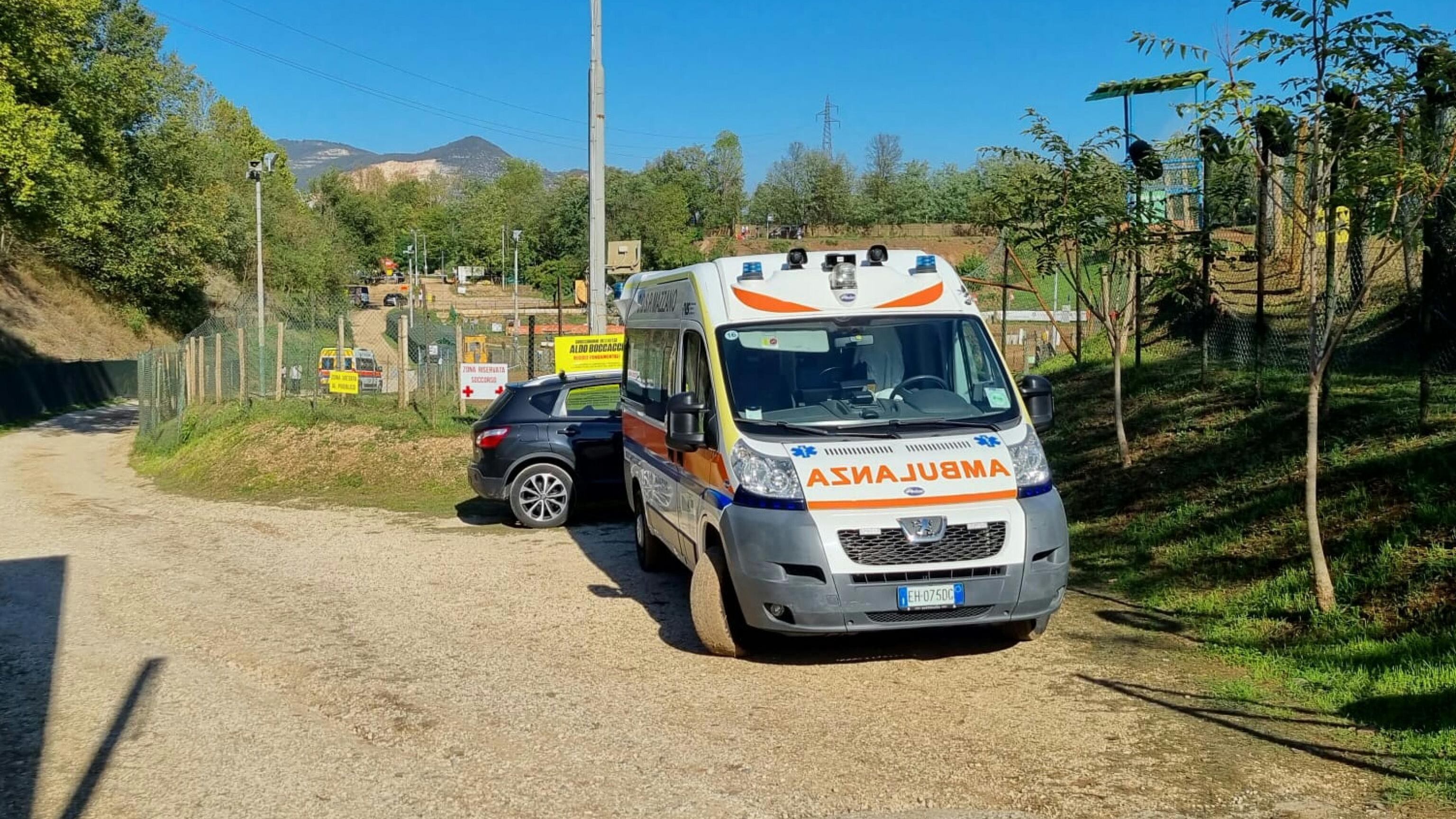 Cade durante una gara di motocross e muore a soli 16 anni
