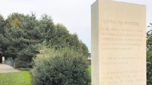 Un sacrario per i reporter sulle spiagge del "D-Day"