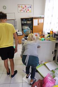 Volontari nella scuola dopo gli atti vandalici  1
