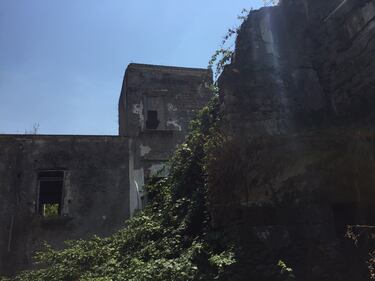 Nel centro di Torre Annunziata, "Pompei moderna" fatta di ruderi abitati 5