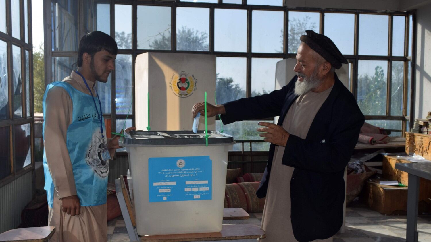 Afghanistan al voto tra astensione, brogli e attentati