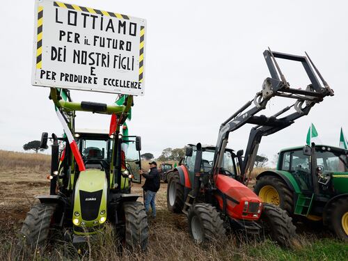 Il fantasma del partito dei contadini stuzzica tre italiani su quattro